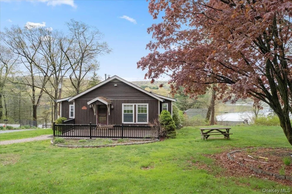Unit for sale at 4 Beachway Drive, Pawling, NY 12531
