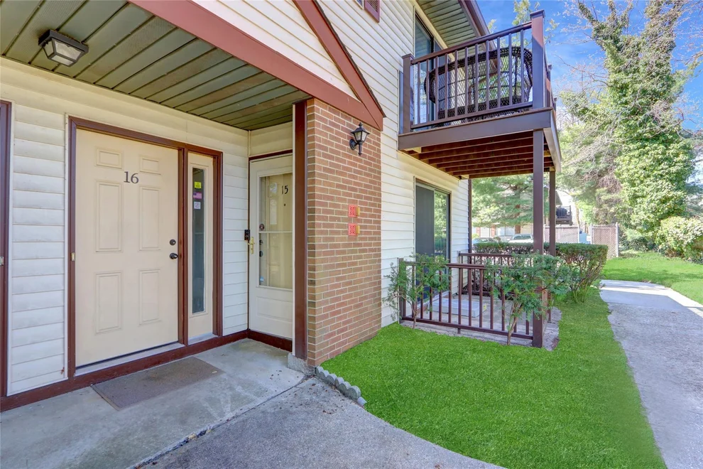 Unit for sale at 615 Broadway, Babylon, NY 11701