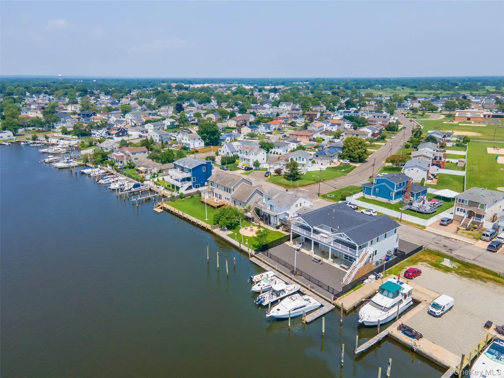 Unit for sale at 390 E Shore Road, Babylon, NY 11757