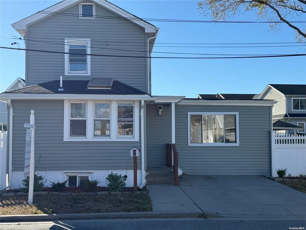 Unit for sale at 640 Warren Street, Hempstead, NY 11510