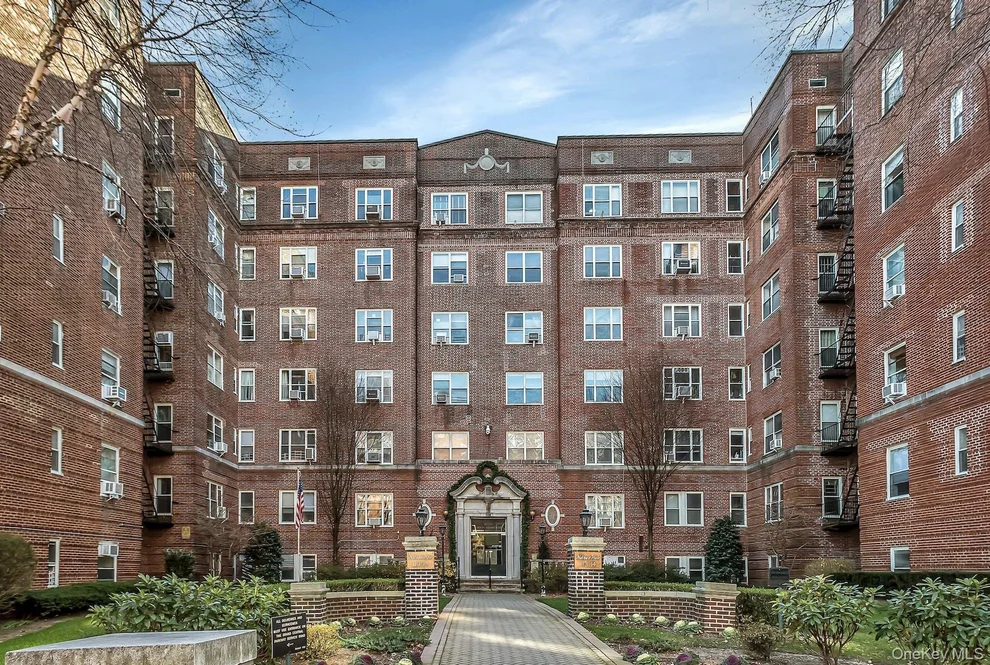 Unit for sale at 113-14 72nd Road, New York, NY 11375