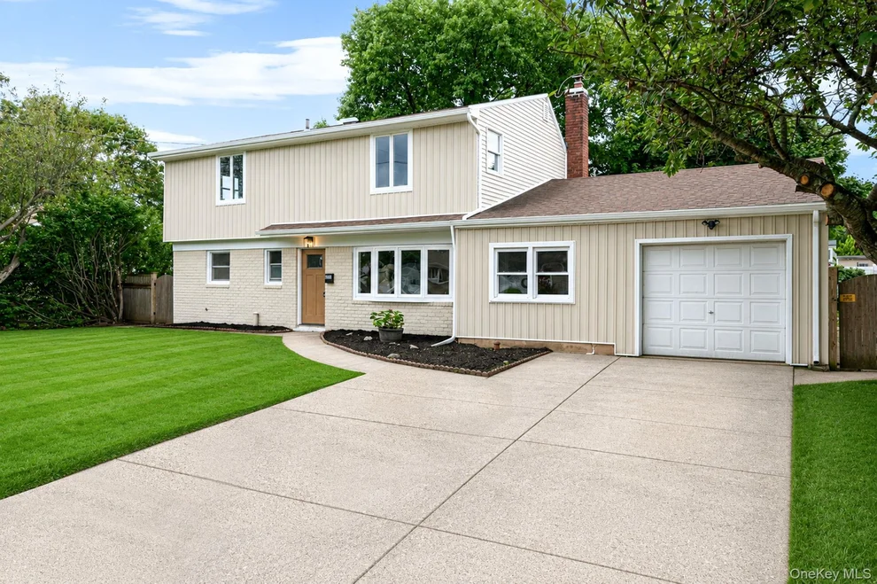 Unit for sale at 532 French Avenue, Babylon, NY 11703