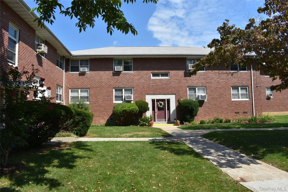 Unit for sale at 26 DeHaven Drive, Yonkers, NY 10703