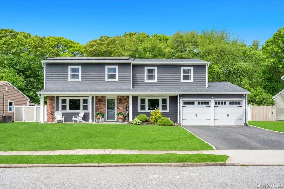 Unit for sale at 20 Canterbury Court, Islip, NY 11769