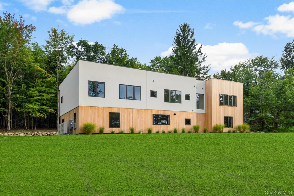 Unit for sale at 39 Mountain Lane, Beacon, NY 12508