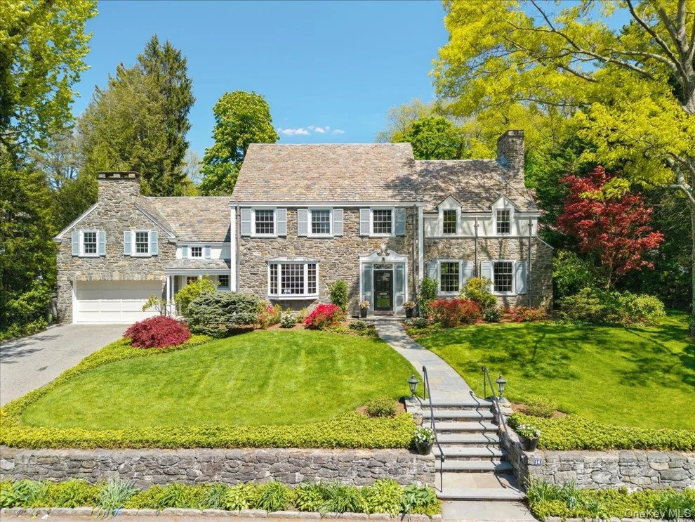 Unit for sale at 14 Bonnie Briar Lane, Mamaroneck, NY 10538