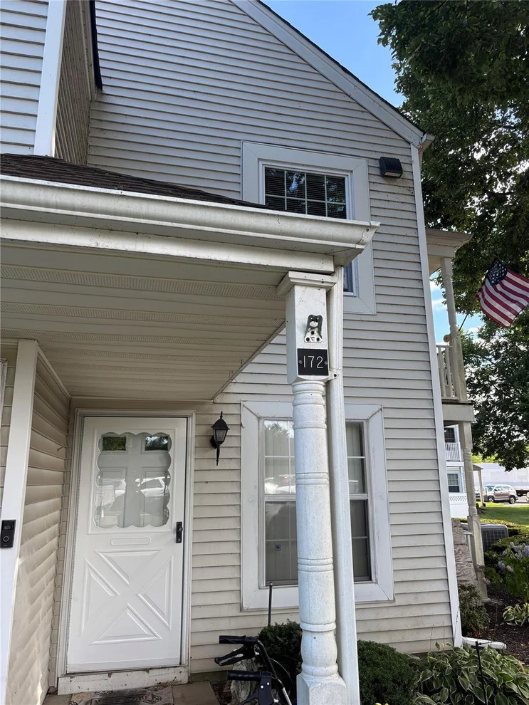 Unit for sale at 172 Fairview Circle, Brookhaven, NY 11953
