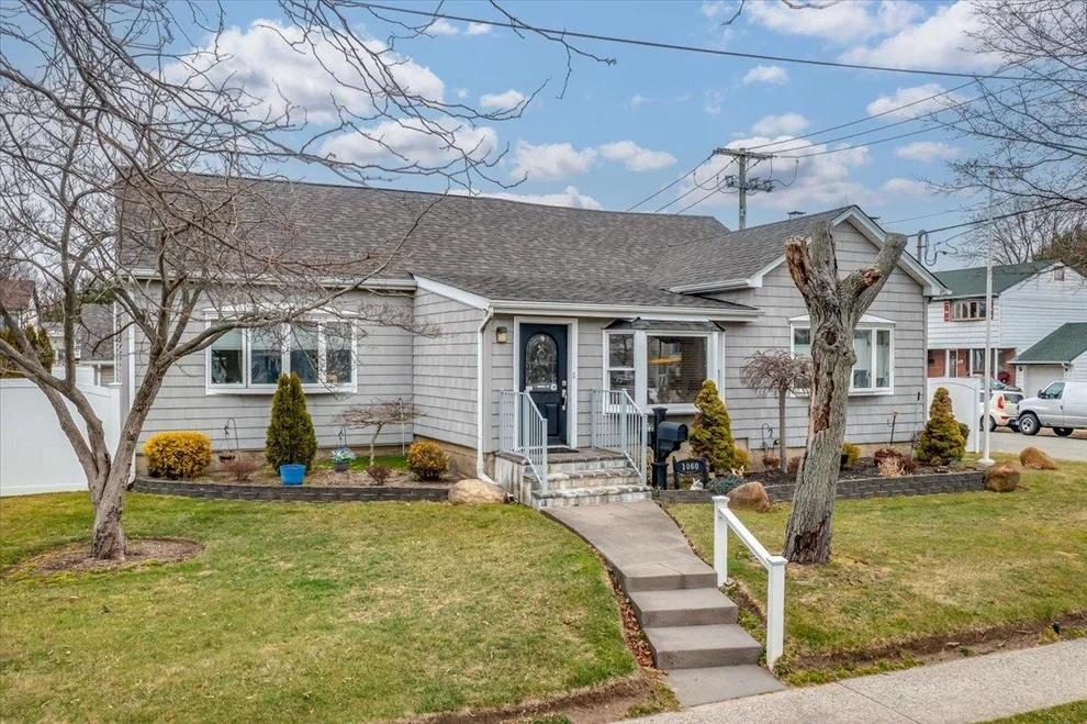 Unit for sale at 1060 Stewart Avenue, Oyster Bay, NY 11714