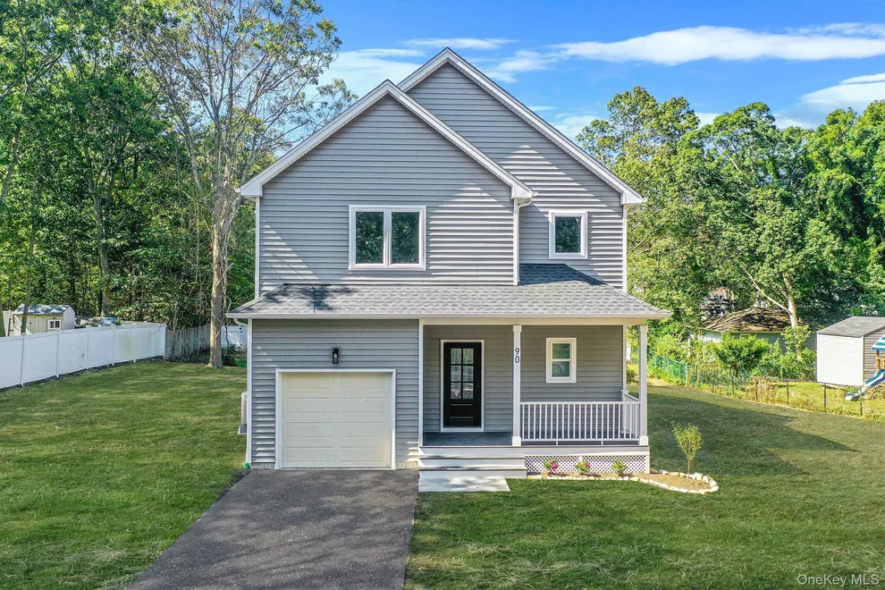 Unit for sale at 90 Yaphank Road W, Brookhaven, NY 11727