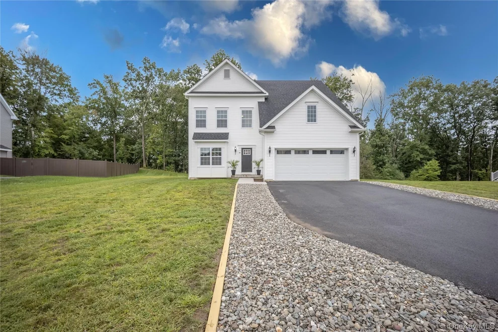 Unit for sale at 18 Page Court, Poughkeepsie (Town), NY 12603