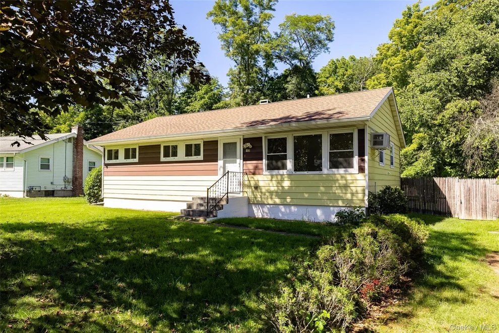 Unit for sale at 13 Toomey Drive, Poughkeepsie (Town), NY 12603