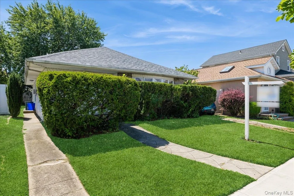 Unit for sale at 446 E Fulton Street, Long Beach, NY 11561