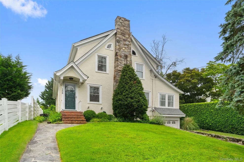 Unit for sale at 1408 Shelbourne Avenue, Mamaroneck, NY 10543
