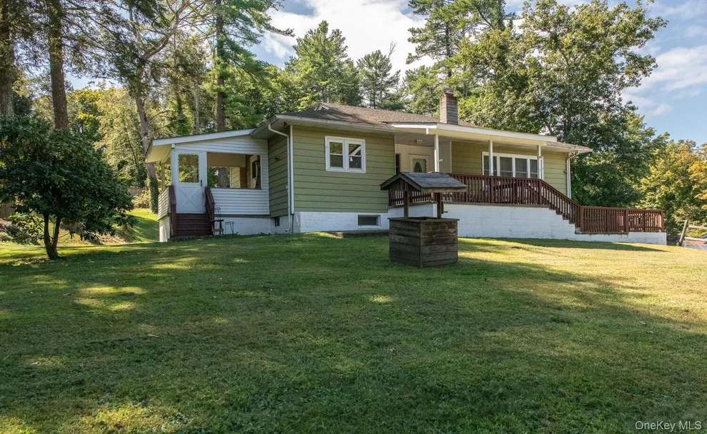 Unit for sale at 44 Pine Woods Road, Hyde Park, NY 12538
