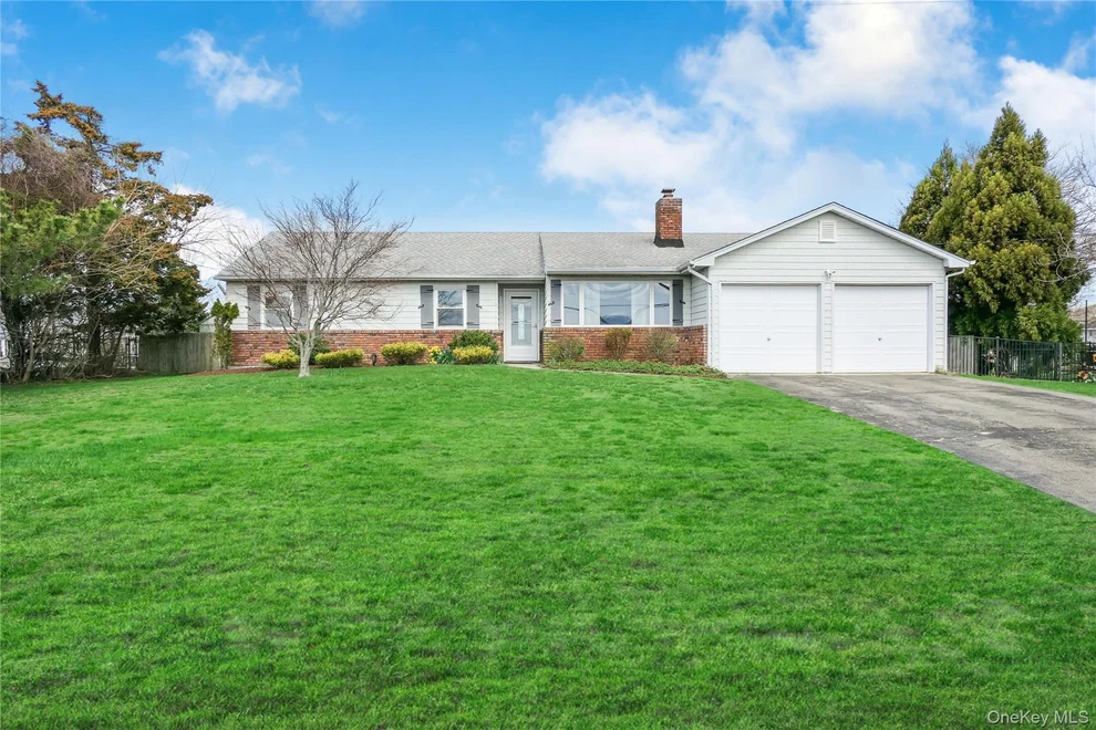 Unit for sale at 7 Lindner Court, Brookhaven, NY 11719