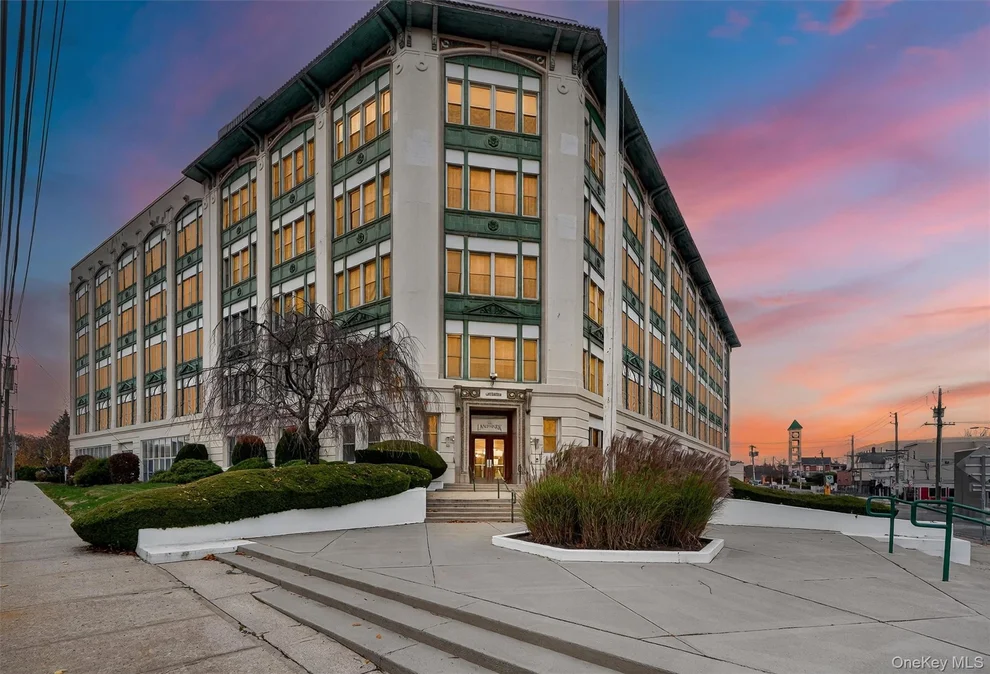 Unit for sale at 1 Landmark Square, Rye Town, NY 10573