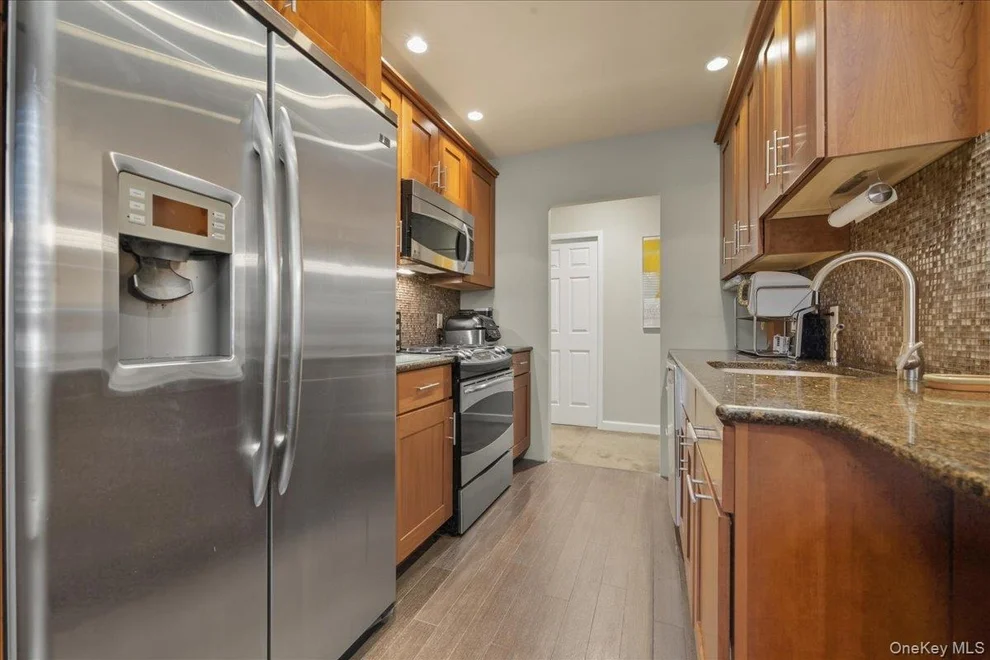 Unit for sale at 290 Atlantic Avenue, Hempstead, NY 11518