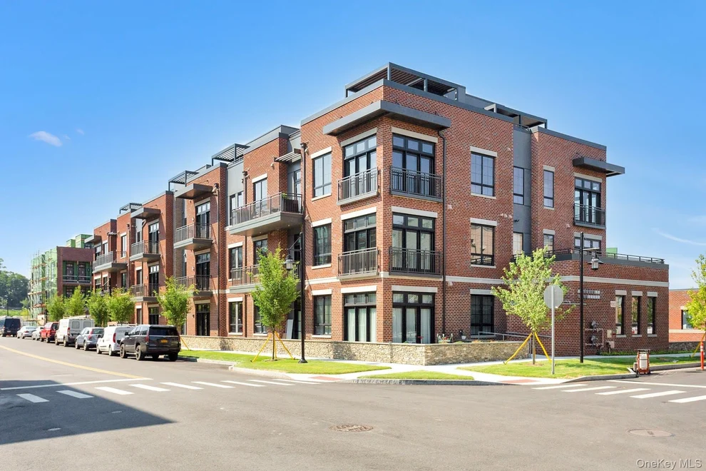 Unit for sale at 102 Legend Drive, Mount Pleasant, NY 10591
