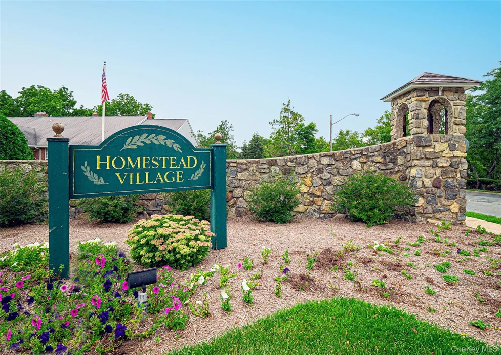 Unit for sale at 42 Weathervane Way, Warwick (Town), NY 10990