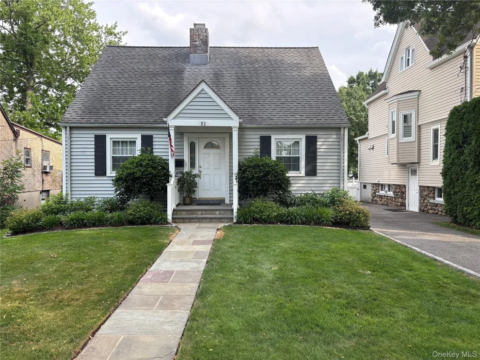 Unit for sale at 51 Coakley Avenue, Harrison, NY 10528