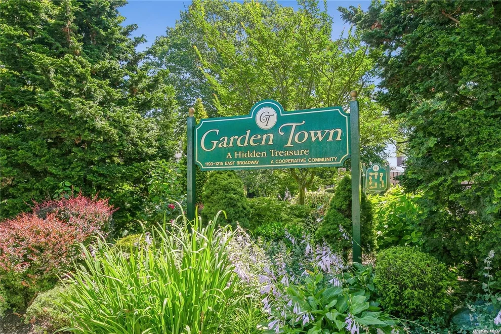Unit for sale at 1209 East Broadway, Hempstead, NY 11557