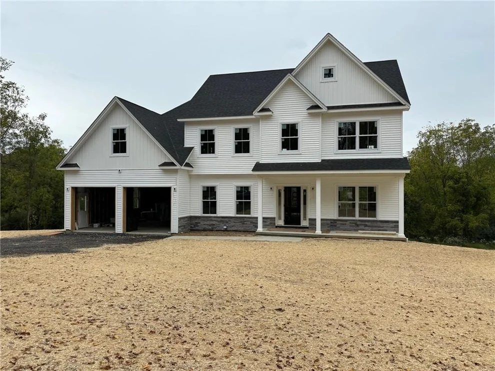 Unit for sale at 239 State Route 94, Warwick (Town), NY 10990