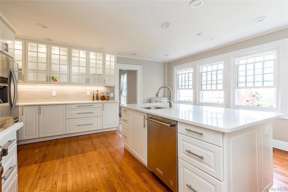 Unit for sale at 39-26/24 213Th Street, New York, NY 11361