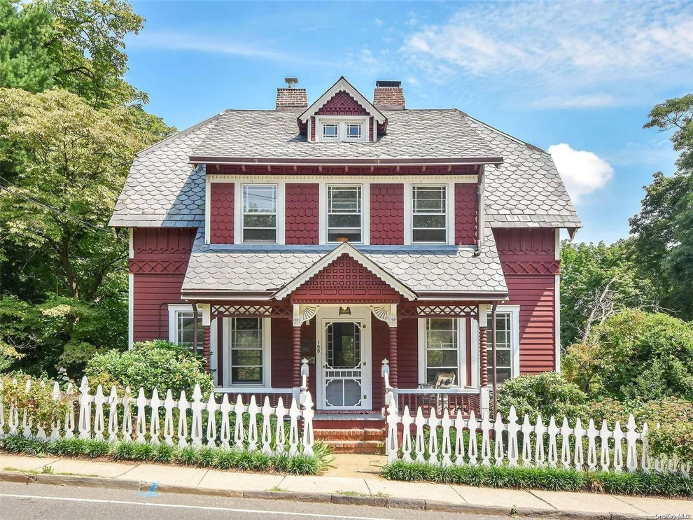 Unit for sale at 199 Prospect Avenue, Oyster Bay, NY 11579