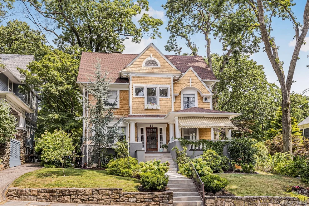 Unit for sale at 11 Park Hill Place, Yonkers, NY 10705