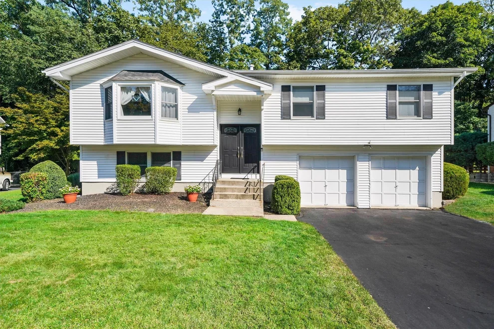 Unit for sale at 15 Cartwright Road, Stony Point, NY 10980