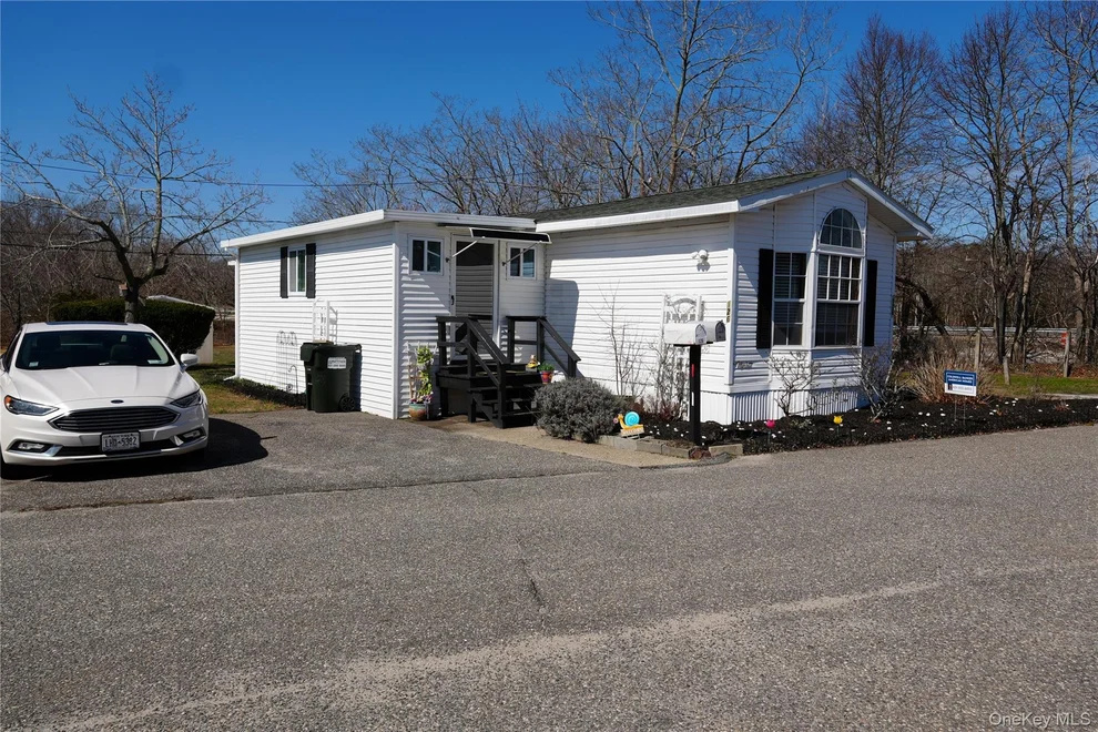 Unit for sale at 1964-126 River, Riverhead, NY 11933