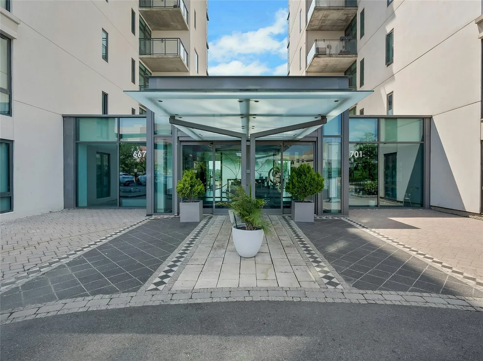 Unit for sale at 701 Ridge Hill Boulevard, Yonkers, NY 10710