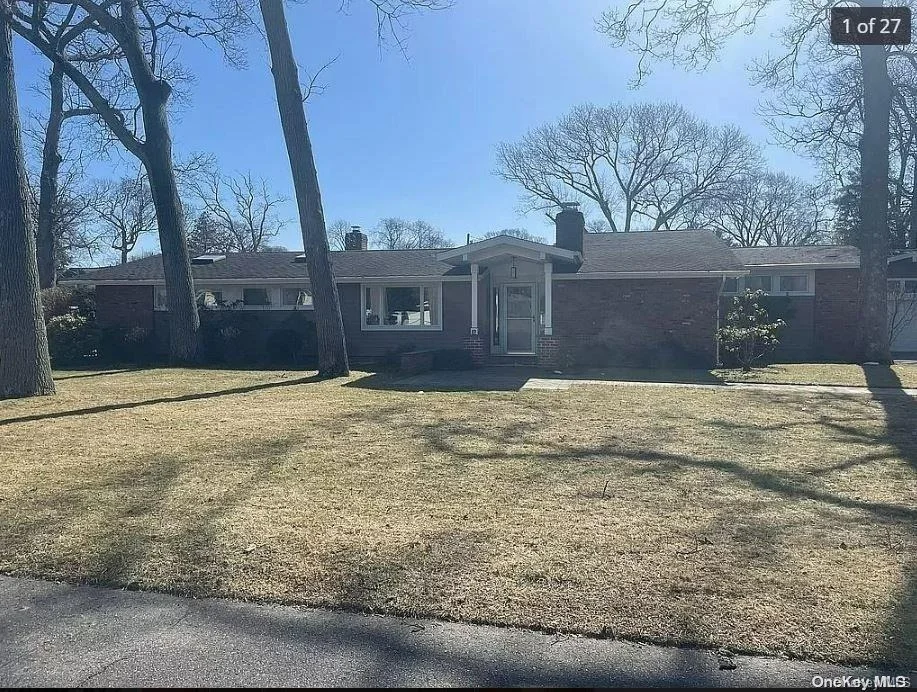 Unit for sale at 12 Bay 2nd Street, Islip, NY 11751