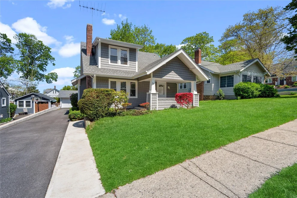 Unit for sale at 25 Fairmount Street, Huntington, NY 11743