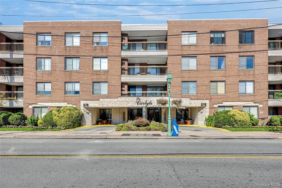 Unit for sale at 376 Central Avenue, Hempstead, NY 11559