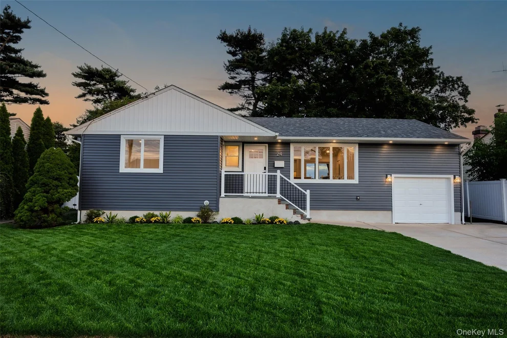 Unit for sale at 24 Hazel Avenue, Oyster Bay, NY 11735