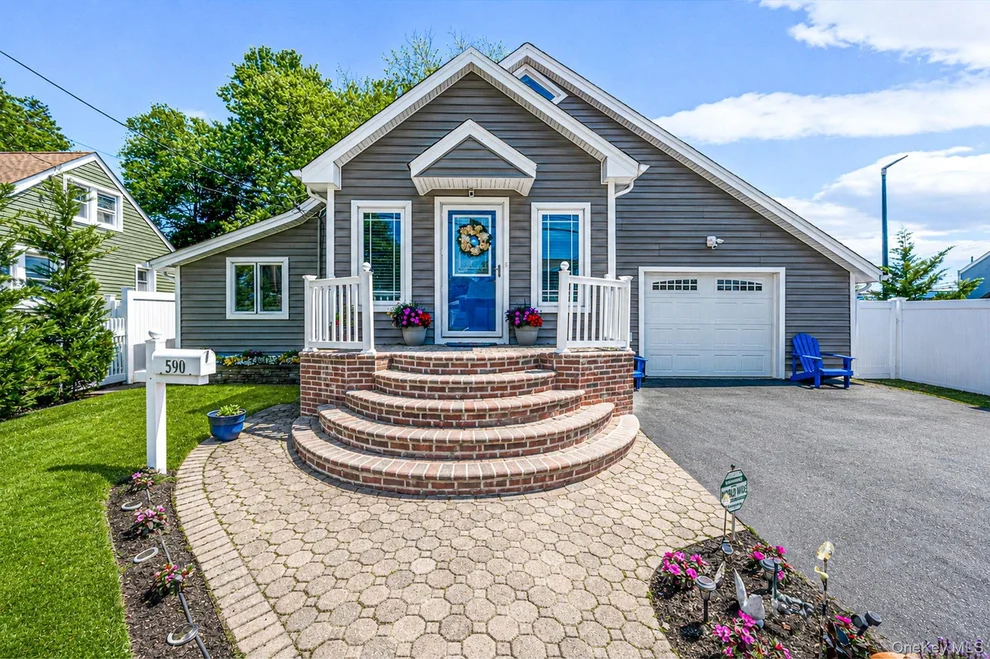 Unit for sale at 590 S 7th Street, Babylon, NY 11757
