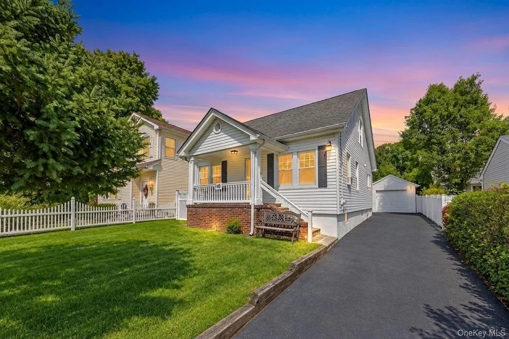 Unit for sale at 49 Collins Avenue, Smithtown, NY 11754