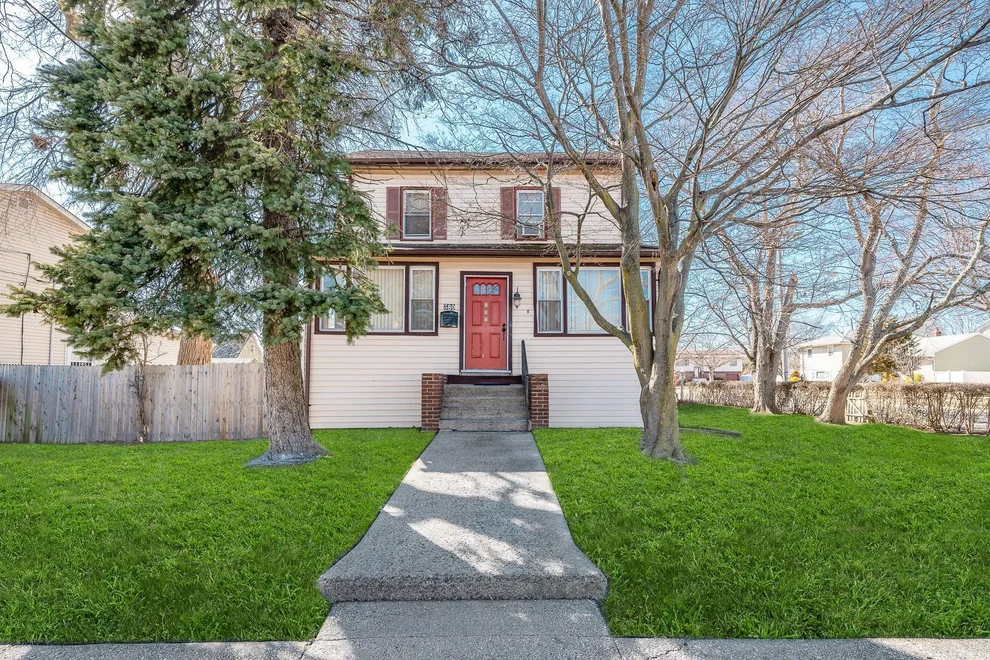 Unit for sale at 380 S Long Beach Avenue, Hempstead, NY 11520