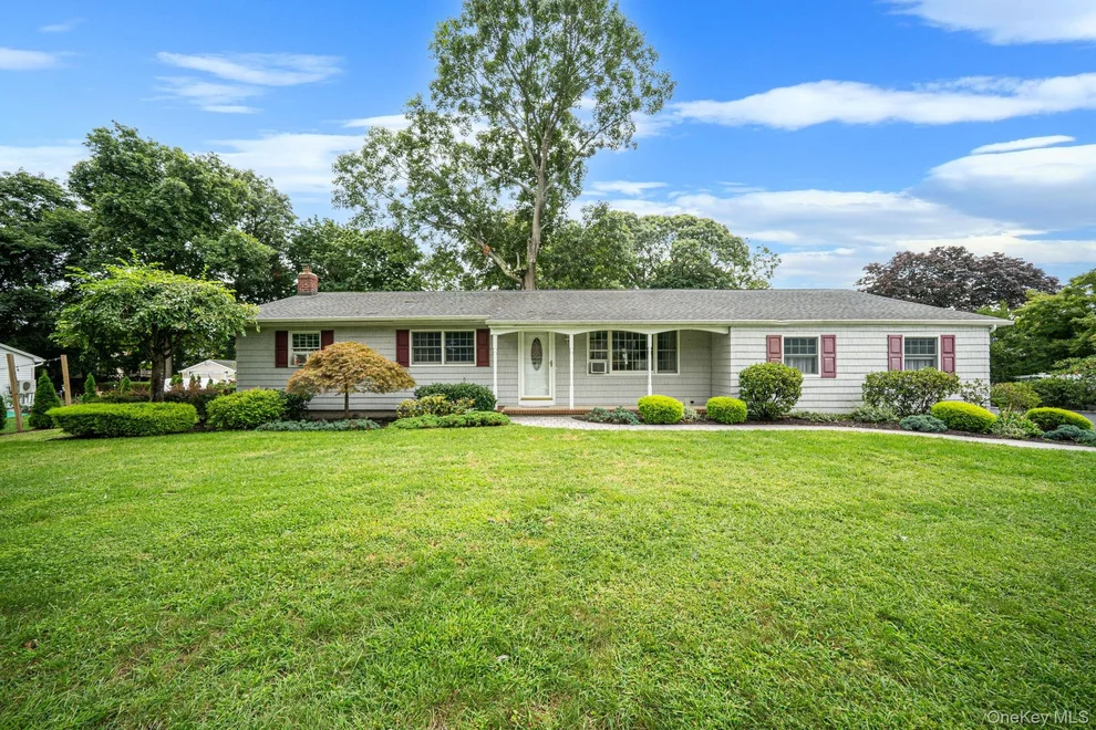 Unit for sale at 24 Spruce Street, Smithtown, NY 11787