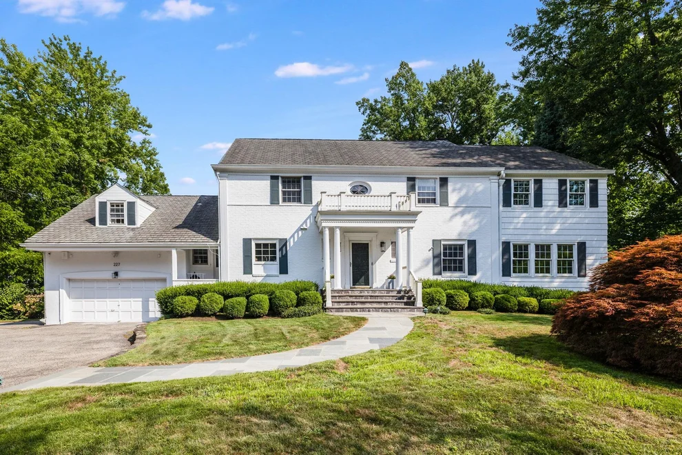 Unit for sale at 227 Griffen Avenue, Scarsdale, NY 10583