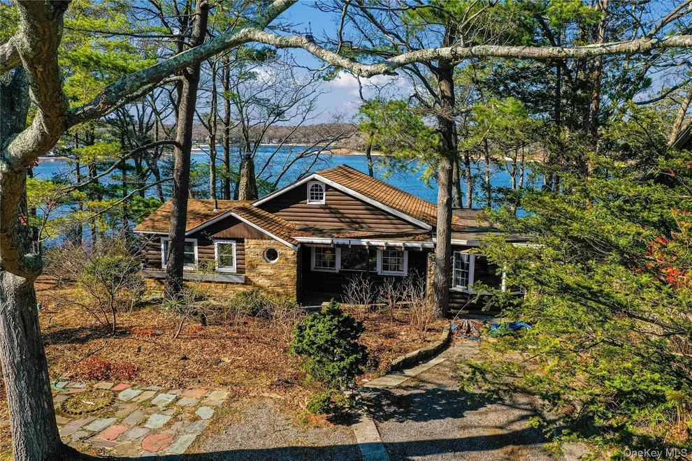 Unit for sale at 97 Lakeside Trail, Brookhaven, NY 11961