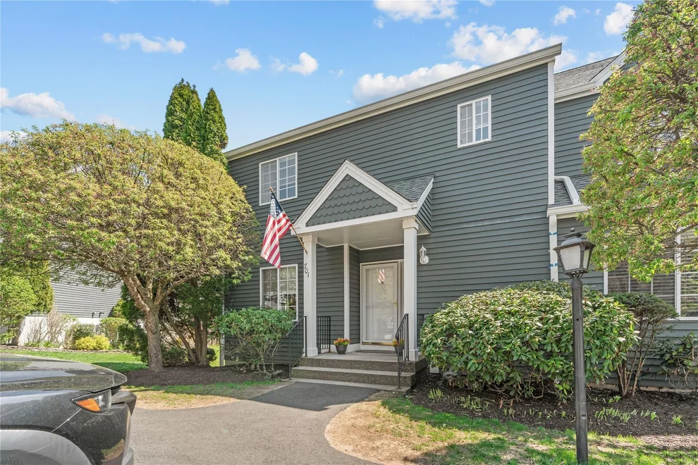 Unit for sale at 701 Kensington Court, Southeast, NY 10509