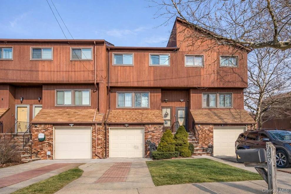 Unit for sale at 929 West Fingerboard Road, New York, NY 10304