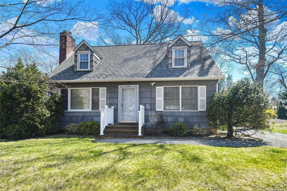 Unit for sale at 28 Shady Lane, Huntington, NY 11743