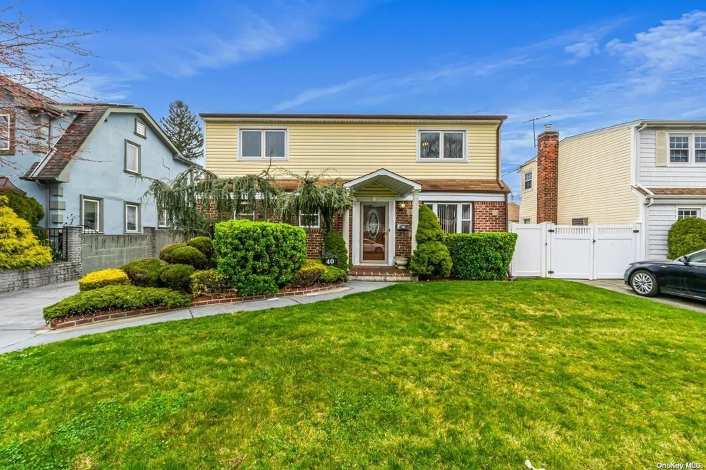 Unit for sale at 40 Essex Road, Hempstead, NY 11003