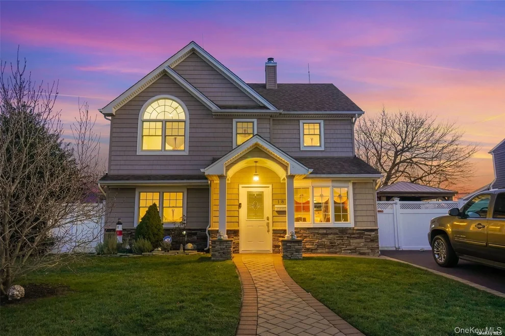 Unit for sale at 18 Plow Lane, Hempstead, NY 11756