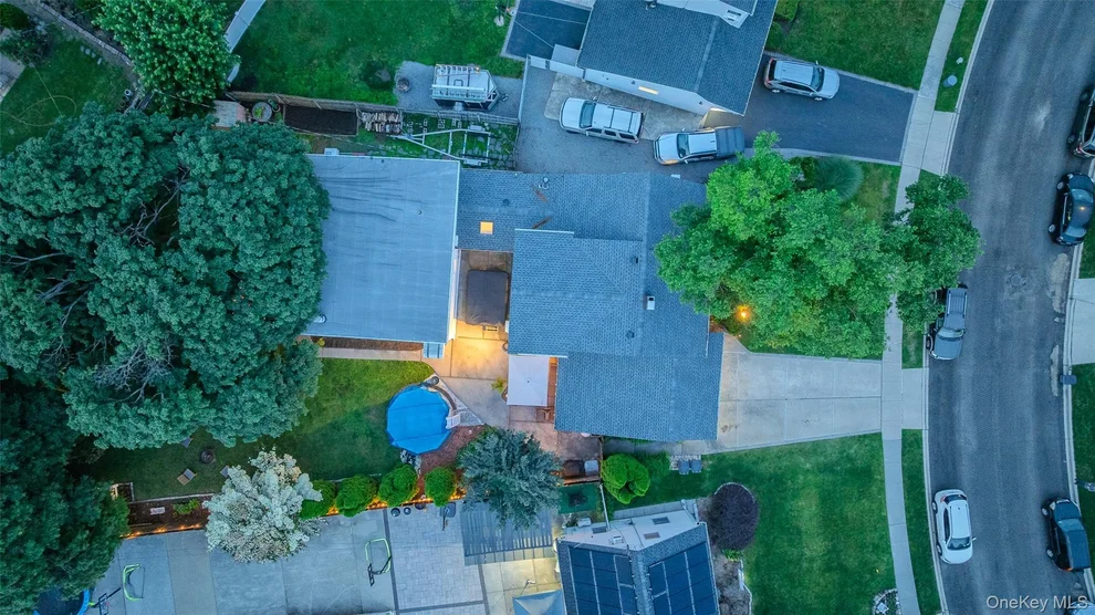 Unit for sale at 16 Sparrow Lane, Hempstead, NY 11756