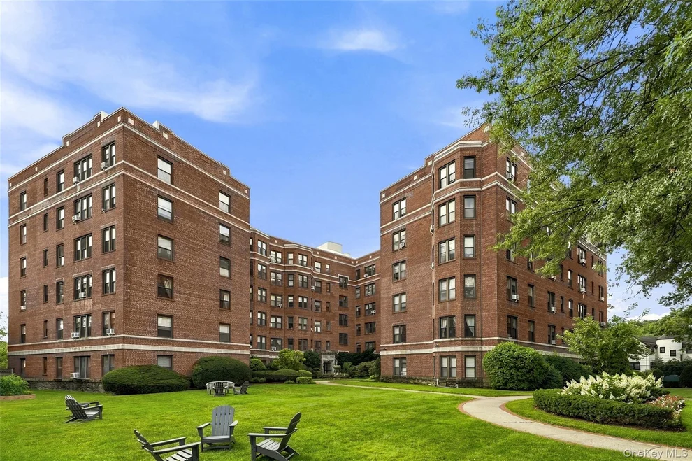 Unit for sale at 11 Alden Road, Mamaroneck, NY 10538
