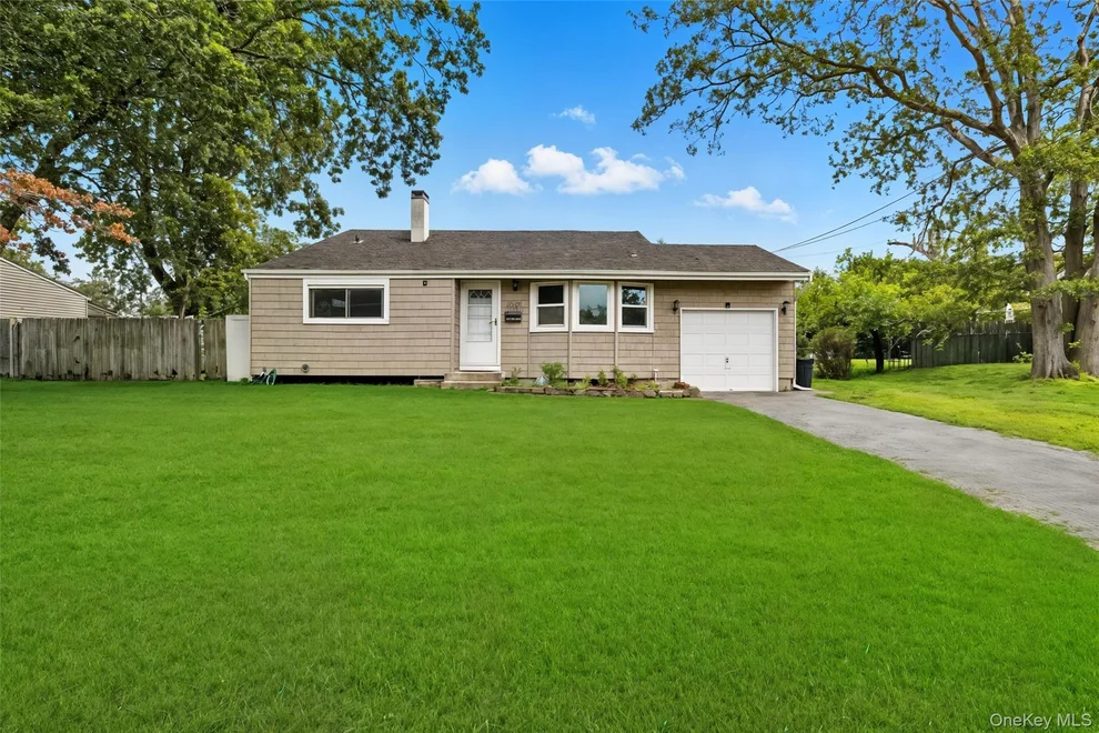 Unit for sale at 2905 Beechnut Avenue, Brookhaven, NY 11763